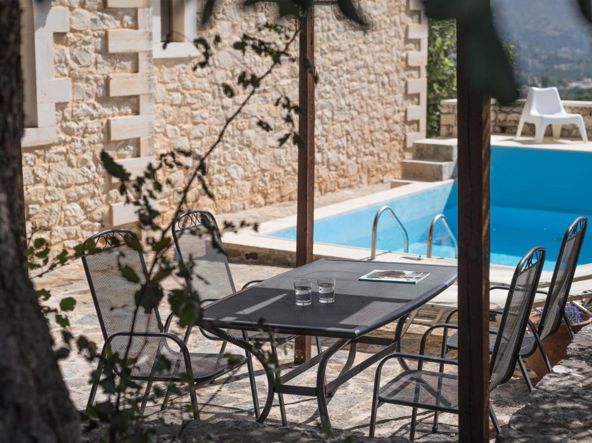 Koules Estate, With Private Pools & Bbq - Embracing Nature, By Thinkvilla Argouli Dış mekan fotoğraf