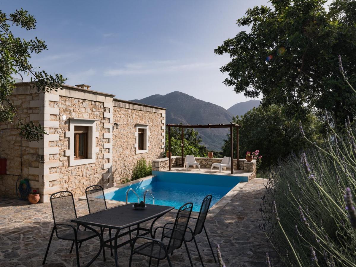 Koules Estate, With Private Pools & Bbq - Embracing Nature, By Thinkvilla Argouli Dış mekan fotoğraf