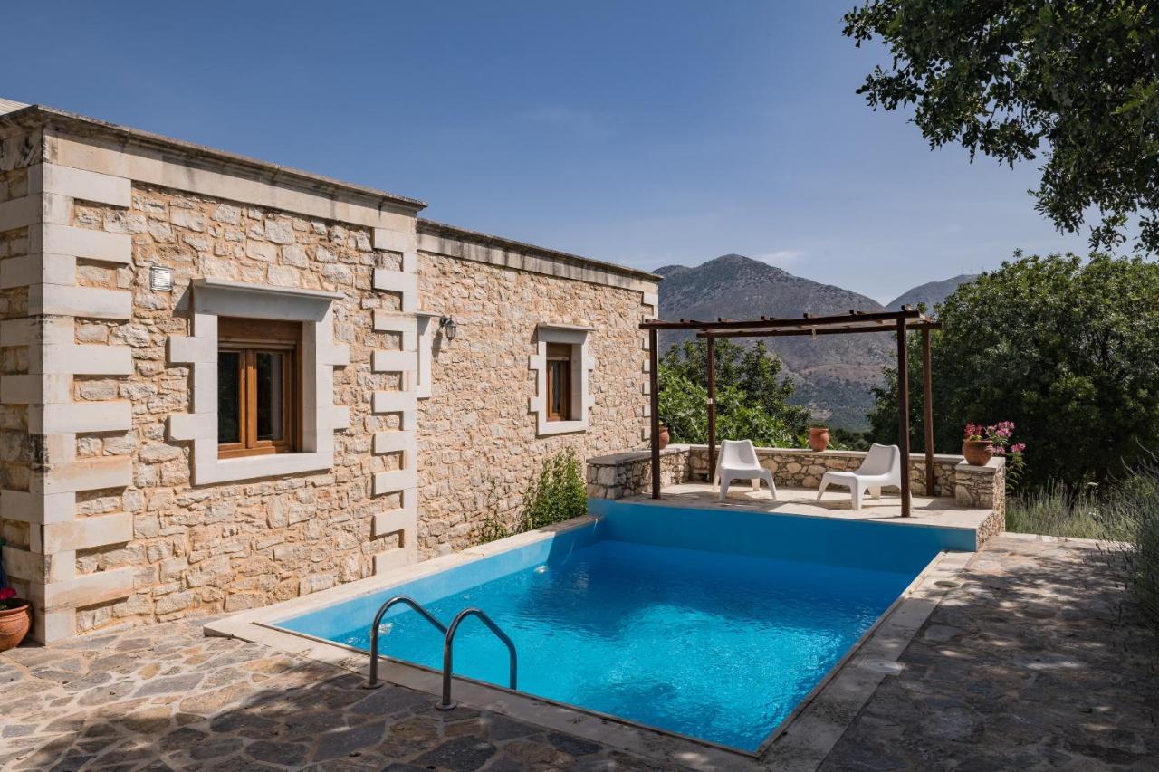Koules Estate, With Private Pools & Bbq - Embracing Nature, By Thinkvilla Argouli Dış mekan fotoğraf